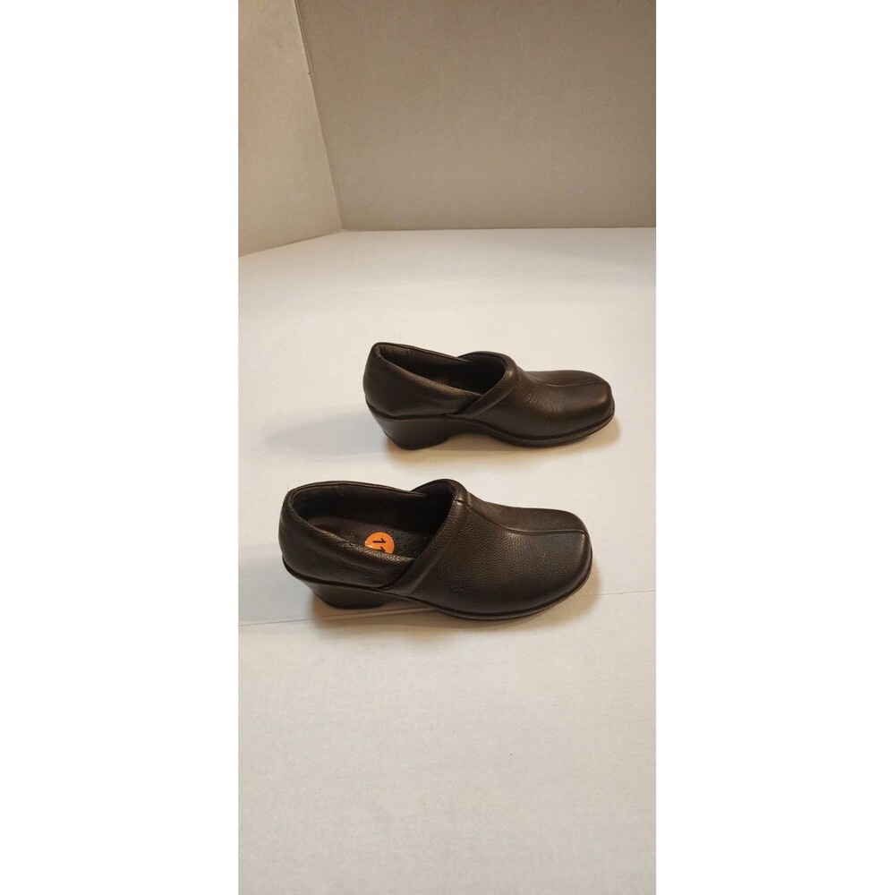 b.o.c. Born Pebbled Brown Leather Slip On Wedge Comfort Clogs Shoes Size 11 M
